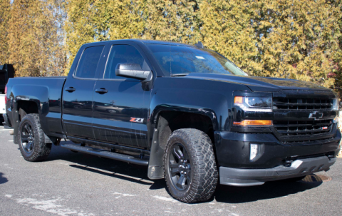 07-18 Silverado 1500/2500/3500 Double Cab Cab 5 Inch Oval Side Steps Fishbone Offroad
