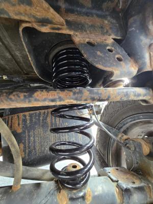 Jeep Wrangler 1.5 Inch Dual Rate Rear Coil Springs 2007-2018 JK Clayton Off Road