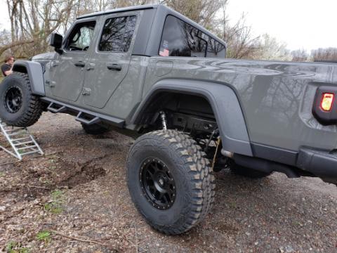 Jeep Gladiator Lift 2.5 Inch Overland Plus Lift Kit 2020+ JT Clayton Off Road