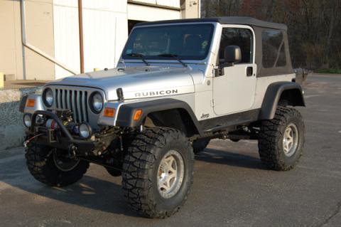 Jeep Wrangler 4.0 Inch Pro Series 3 Link Long Arm Lift Kit W/Rear 5 Inch Stretch 97-06 Wrangler TJ Clayton Off Road